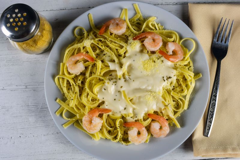 Giordanos Fettuccine Alfredo